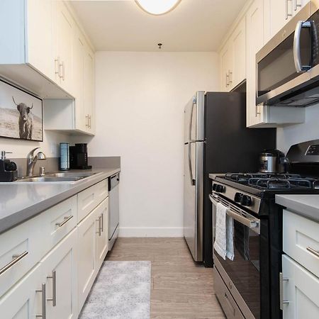 Luxury One Bedroom Apartments Free Parking&Pool Λος Άντζελες Εξωτερικό φωτογραφία